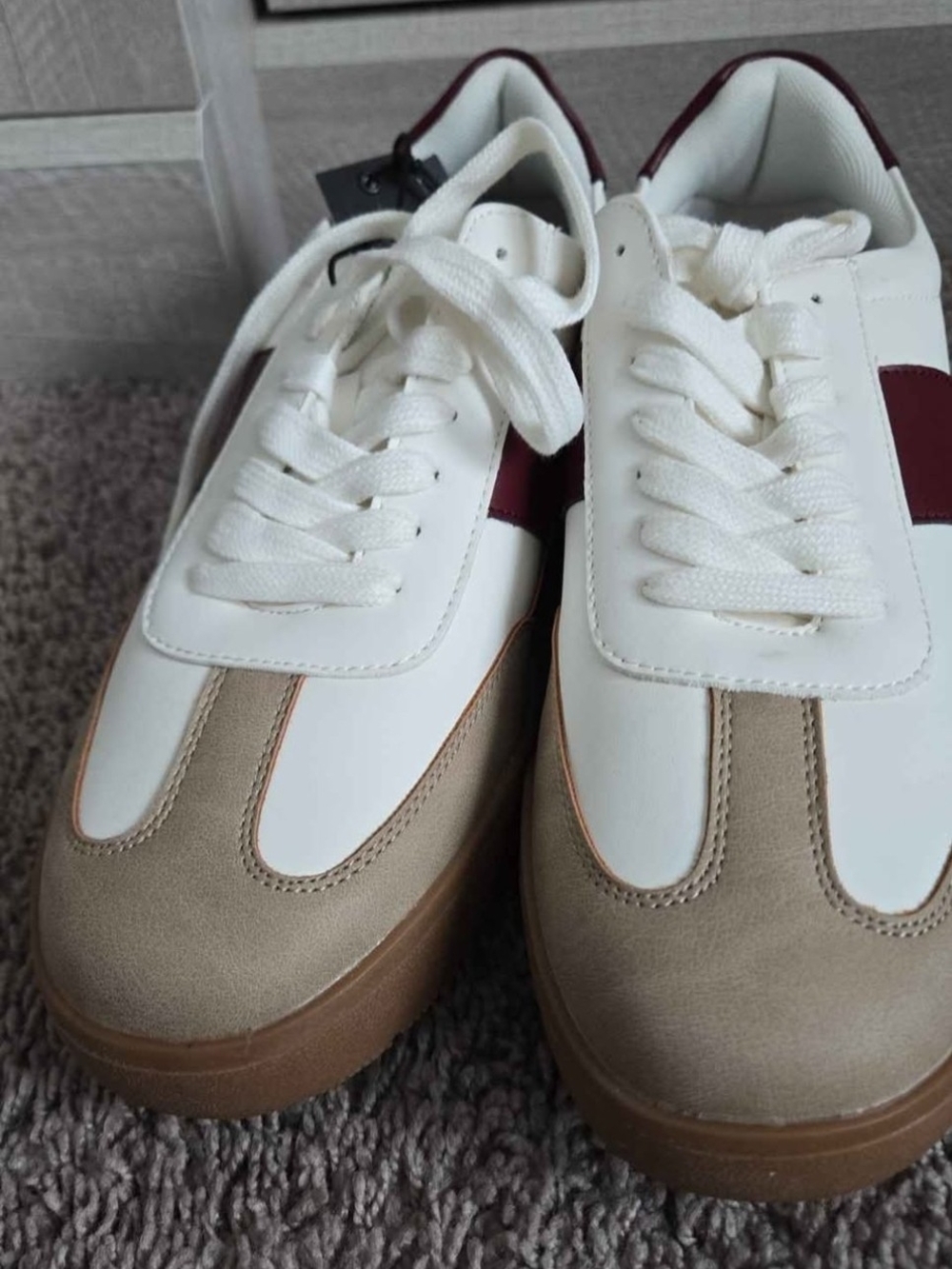NYC White, Tan & Burgundy Men's Lace-Up Sneakers